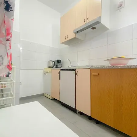 Ferienwohnung Fur 3 Personen Ca 30 Qm In Novigrad, Istrien Istrische Riviera - B60672 *
