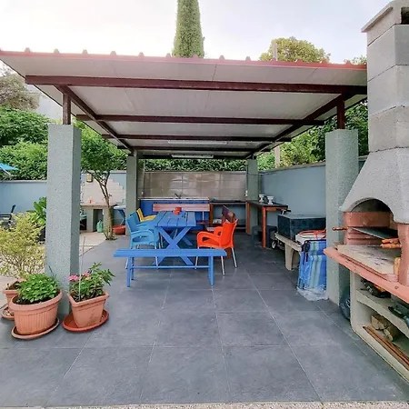 Ferienwohnung Fur 3 Personen Ca 30 Qm In Novigrad, Istrien Istrische Riviera - B60672 Apartman Karpinjan